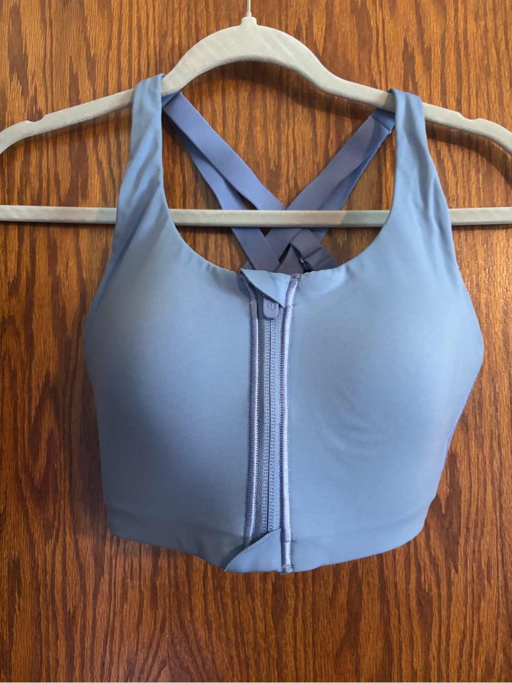 Lululemon Energy High Support Zip-Front Sports Bra Dreamy Blue 32DD / 32E